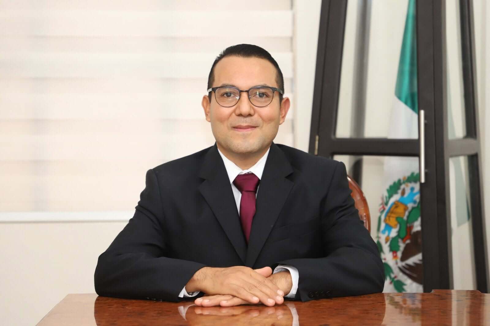 Antonio Flores